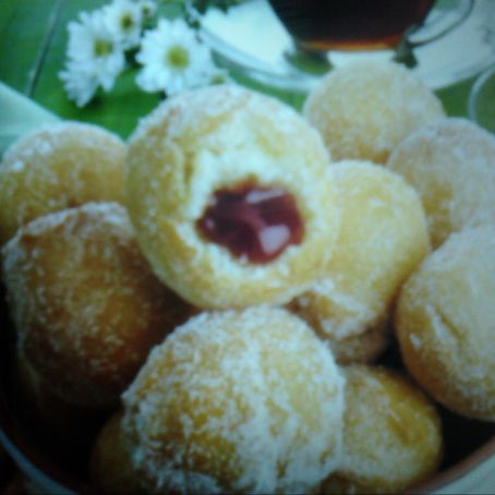 Bolinho de chuva Recheado delícia 