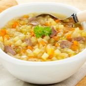 Sopa de Legumes com Macarrão e Carne