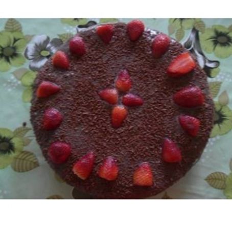Bolo de brigadeiro com Morango