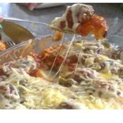 Almôndegas gratinadas com purê de batatas