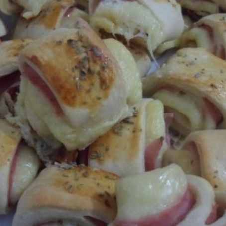Pãezinhos de presunto e queijo
