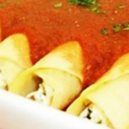 Panqueca com aveia com recheio de frango e cottage