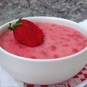 Mousse de Morango com iogurte 