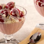 Creme gelado de morango e leite condensado