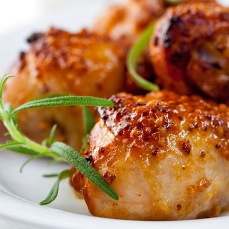 Coxa e sobrecoxa de frango assado