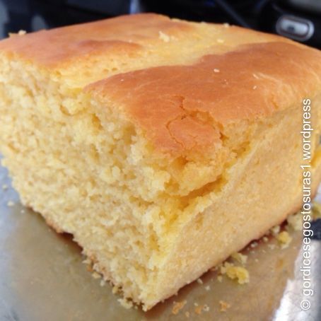 Pão de milho de liquidificador