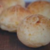 Pão de Queijo com creme de leite 