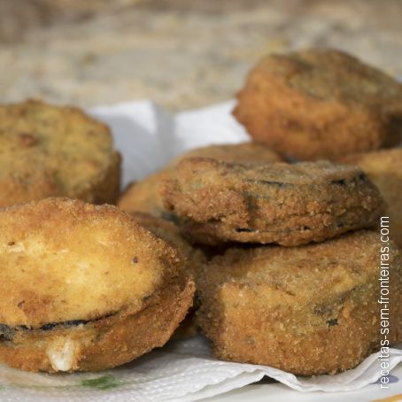 Berinjela à milanesa