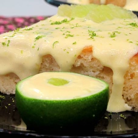 Bolo de Iogurte com Limão