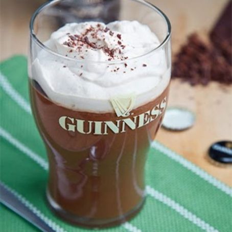 Pudim de chocolate e cerveja Guinness