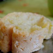 Bolo de goma de tapioca com queijo