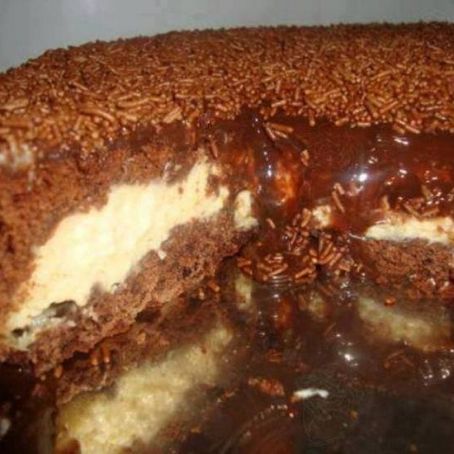 Bolo bomba de chocolate