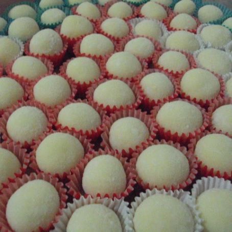 Bombom de leite ninho