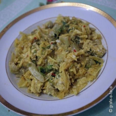 Ovos Mexidos com Alface