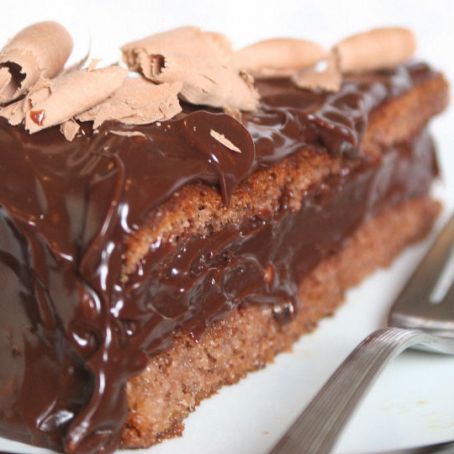 Bolo de Chocolate Recheado