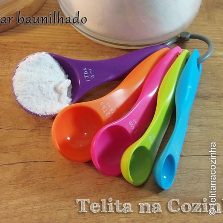 açúcar baunilhado caseiro