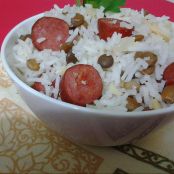 Arroz com lentilha e calabresa