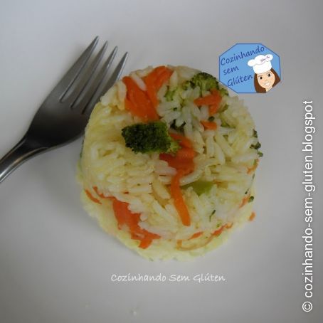 Arroz com brócolis e cenoura