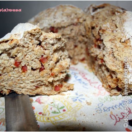 Pão Integral com Chouriço