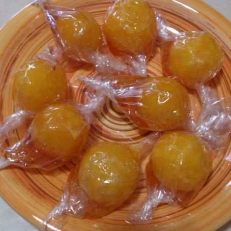 Balas de leite em pó carameladas