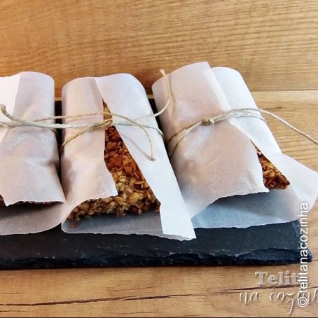 barras de cereais com maçã e canela