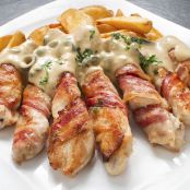 Tiras de frango com bacon ao molho gorgonzola