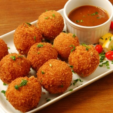 Bolinho de Batata com Queijo