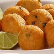 Bolinho de bacalhau com milho