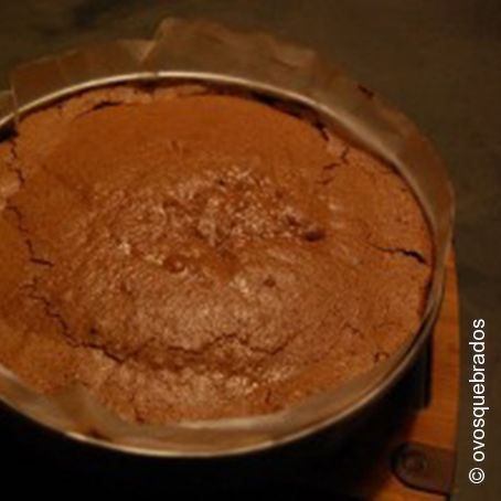 Bolo de café e avelãs