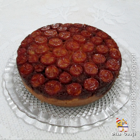 Bolo de banana caramelada