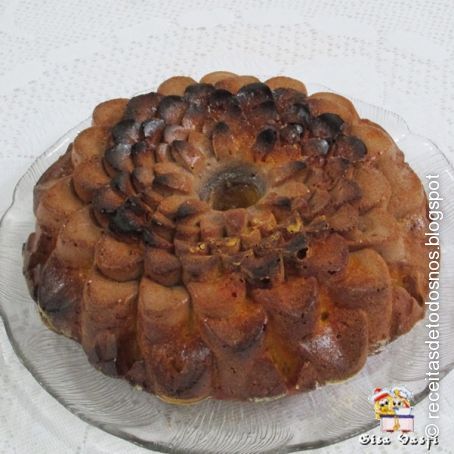 Bolo de cenouras e chocolate fácil