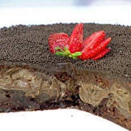 Bolo de Chocolate Recheado de Forno