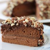 Bolo de Chocolate com Recheio de Brigadeiro