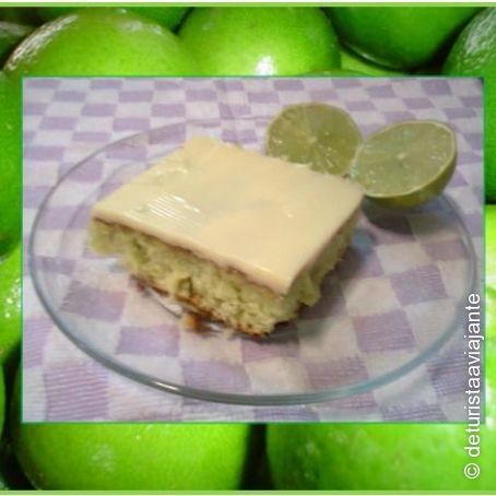 Bolo (verde) de limão