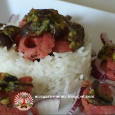 Linguiça de Pernil com Cebola Mentolada