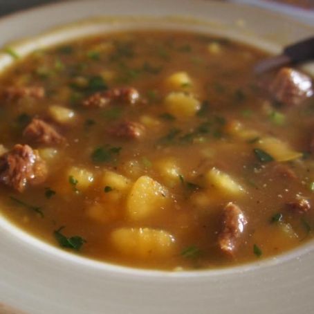 Sopa de Mandioca com Carne