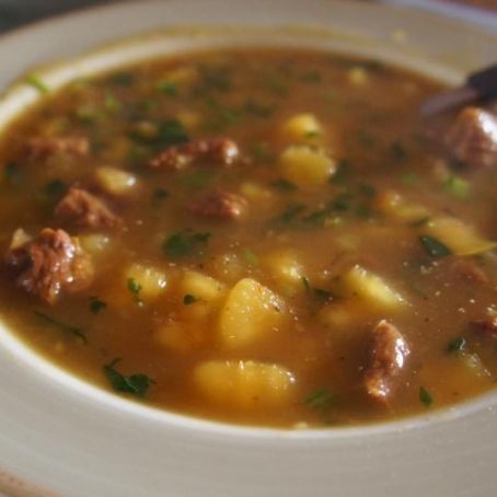 sopa de mandioca com carne