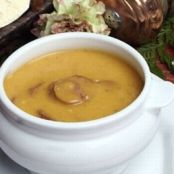 Caldo de Mandioquinha com calabresa