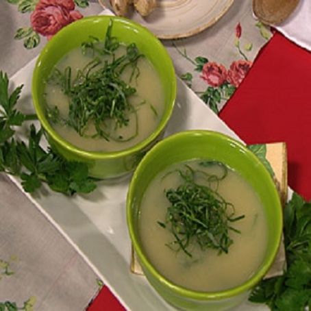 Caldo verde com gengibre