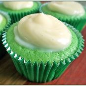 Cupcake de Limão com Cobertura