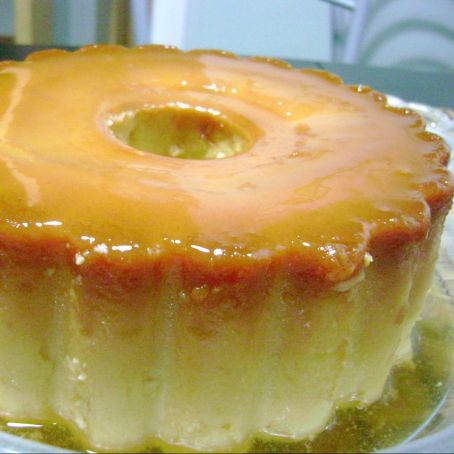 Pudim de pão fácil com calda delícia 