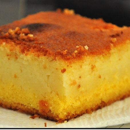 Bolo de fubá cremoso