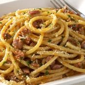Espaguete com Molho de Calabresa