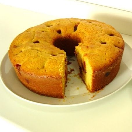 Bolo de Fubá com Goiabada