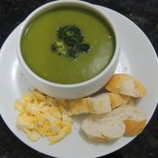 Caldo de brócolis