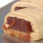 mais você › doces e sobremesas › enroladinho de goiabada Enroladinho de Goiabada