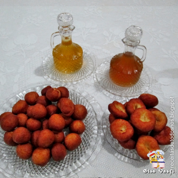 Filhós com calda de especiarias