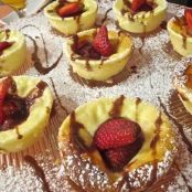 Bolo de iogurte grego com morangos e brigadeiro de colher