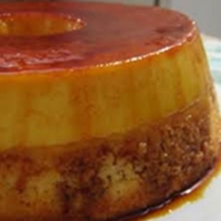 Bolo Pudim com leite condensado