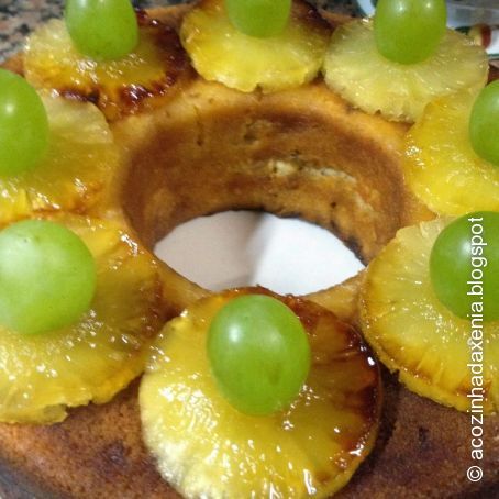 Bolo de ananas com chocolate